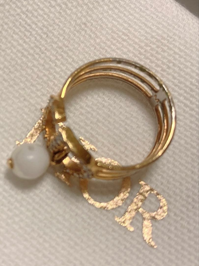 Dior パールリング　指輪　Mサイズ　ショッパー箱付き