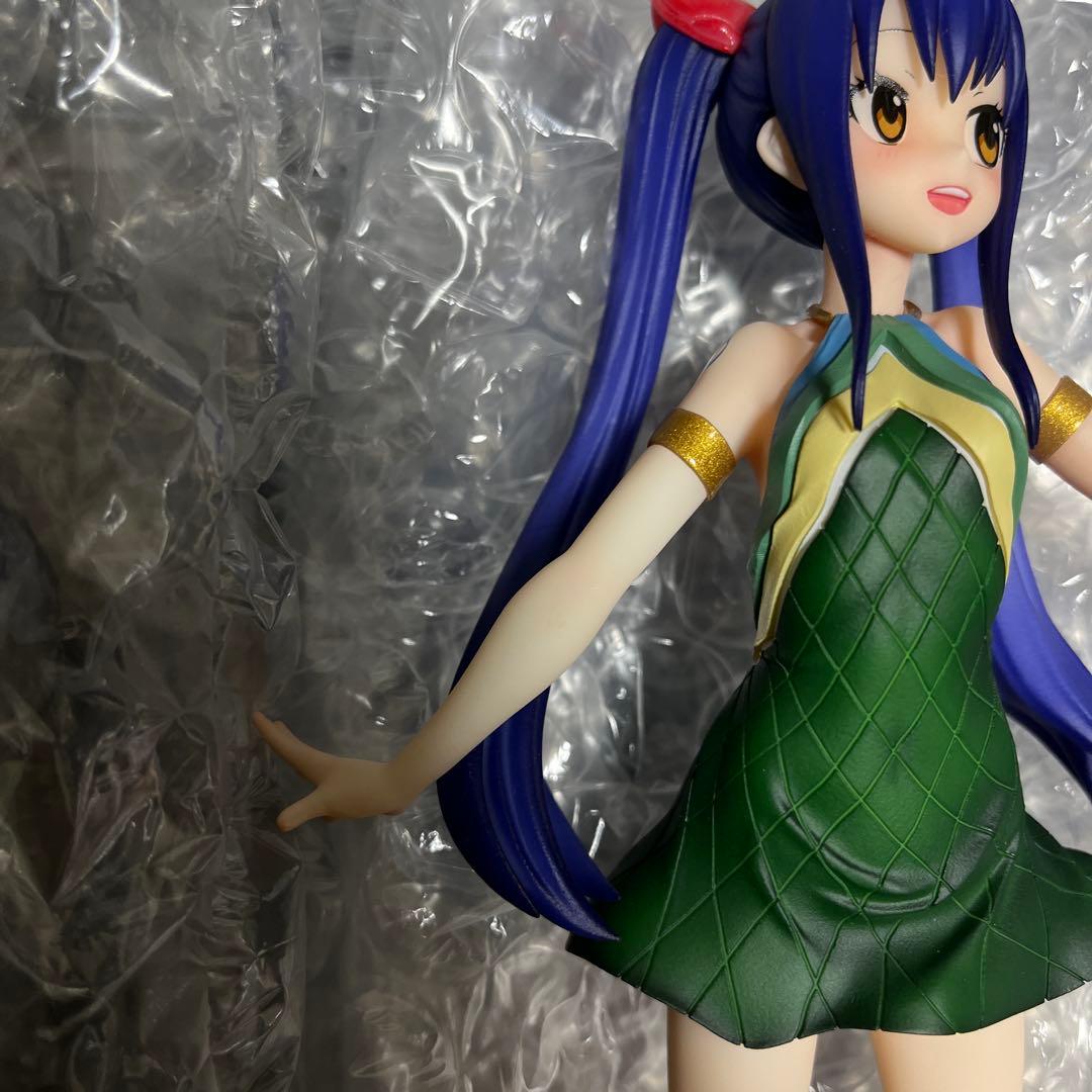 フェアリーテイル　ウェンディ・マーベル　フィギュア
