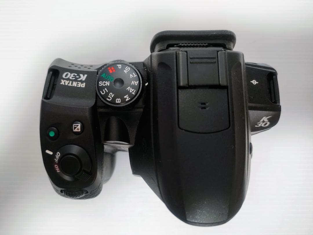黒死病修理済】【内臓電池交換済】PENTAX K-30 箱付（5,248枚）
