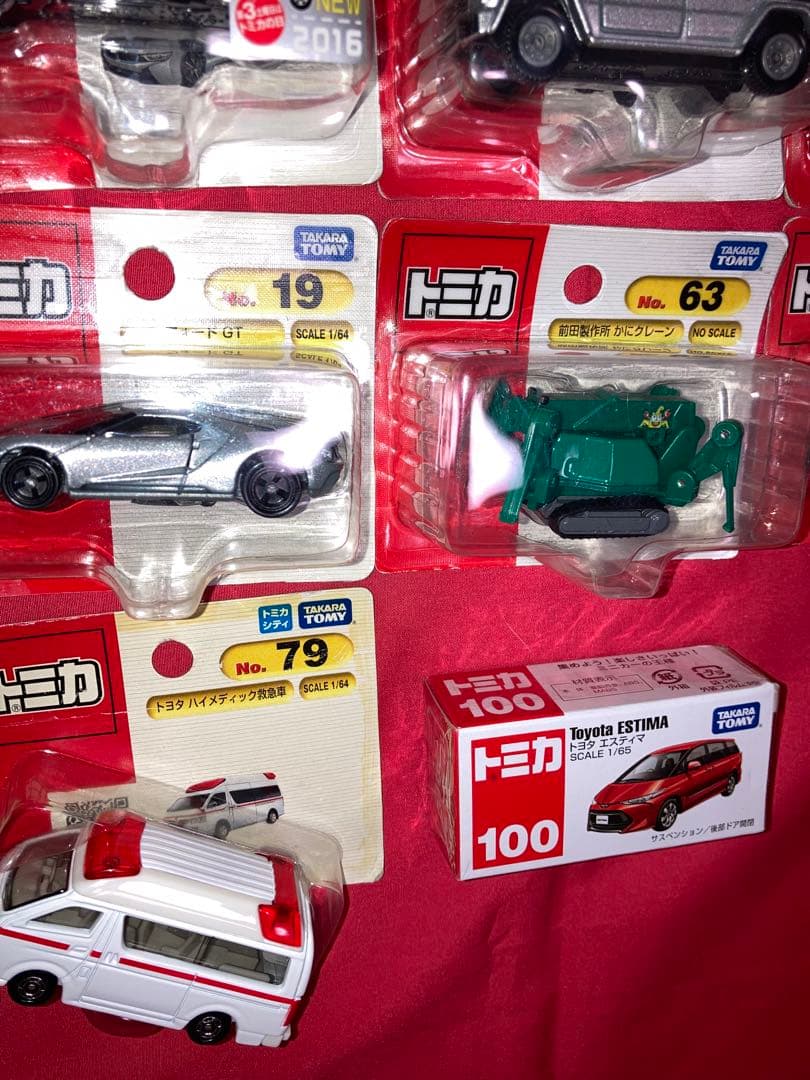 トミカ　廃盤　ミニカー　24台まとめて