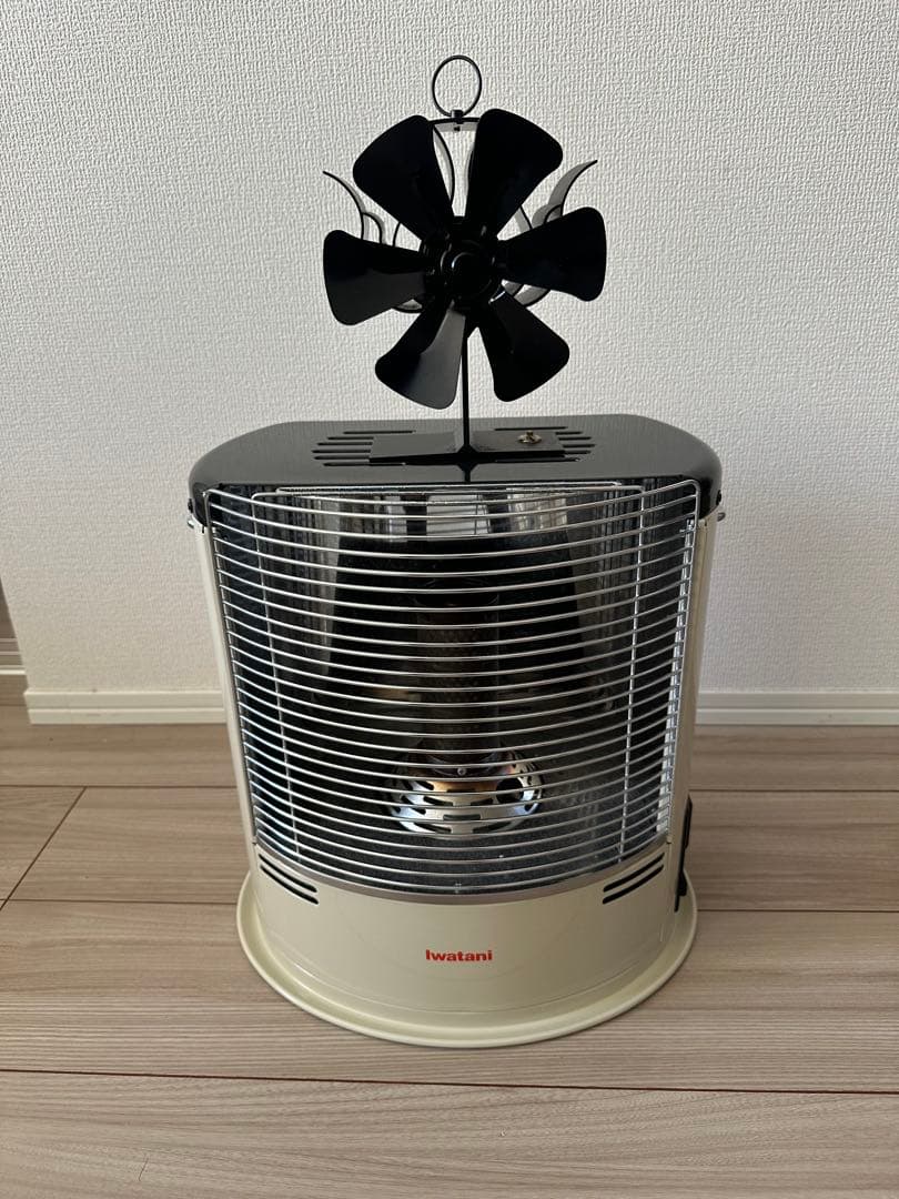 Iwatani カセットガスストーブ CB-STV-DKD2 イワタニ CB-STV-DKD2 カセットガスストーブ デカ暖Ⅱ ウエダ金物