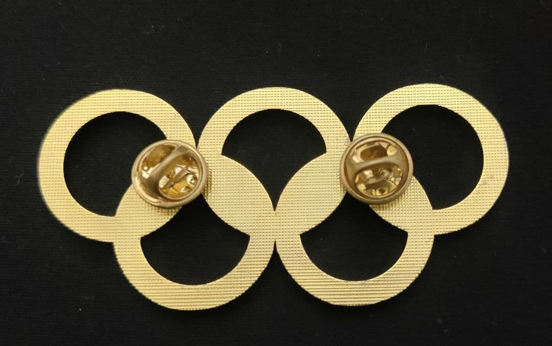 オリンピックパラリンピックロゴピンバッジ　レア