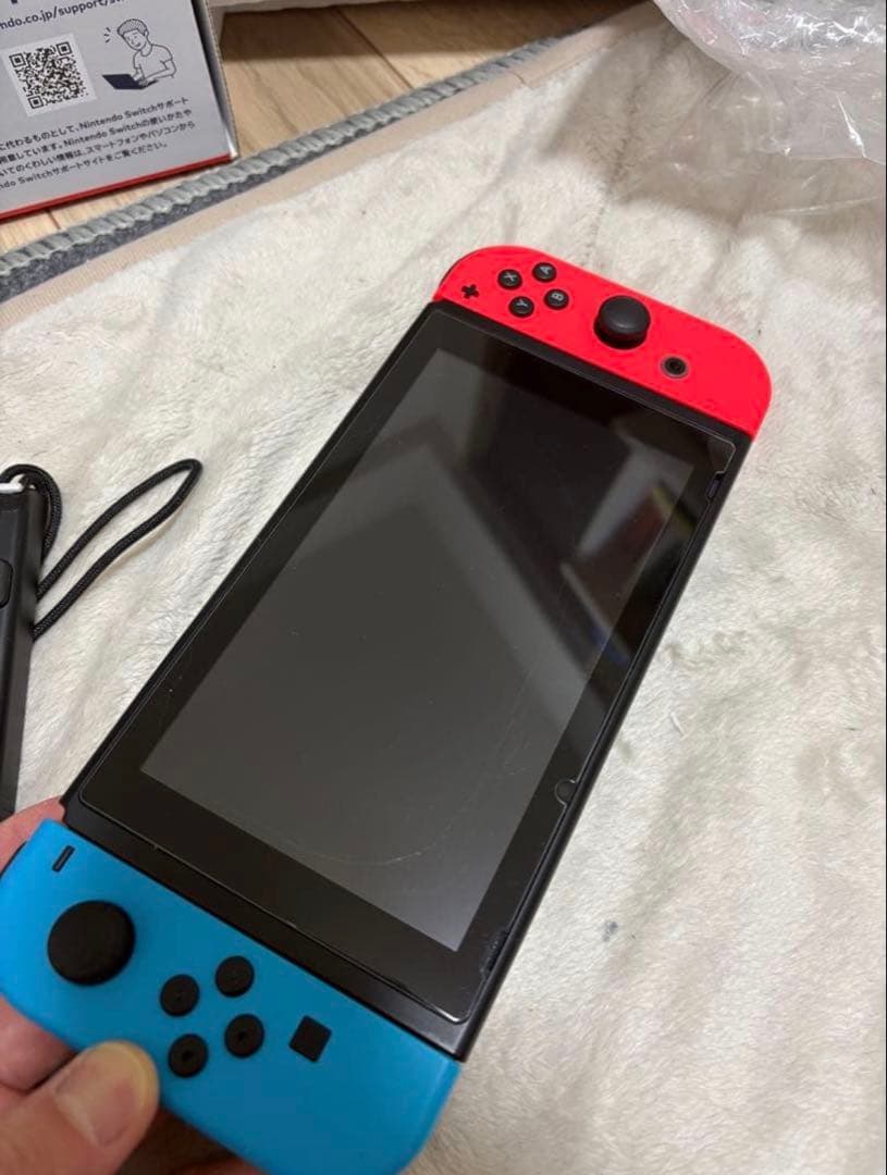 Nintendo Switch 本体 赤/青 付属品揃ってます