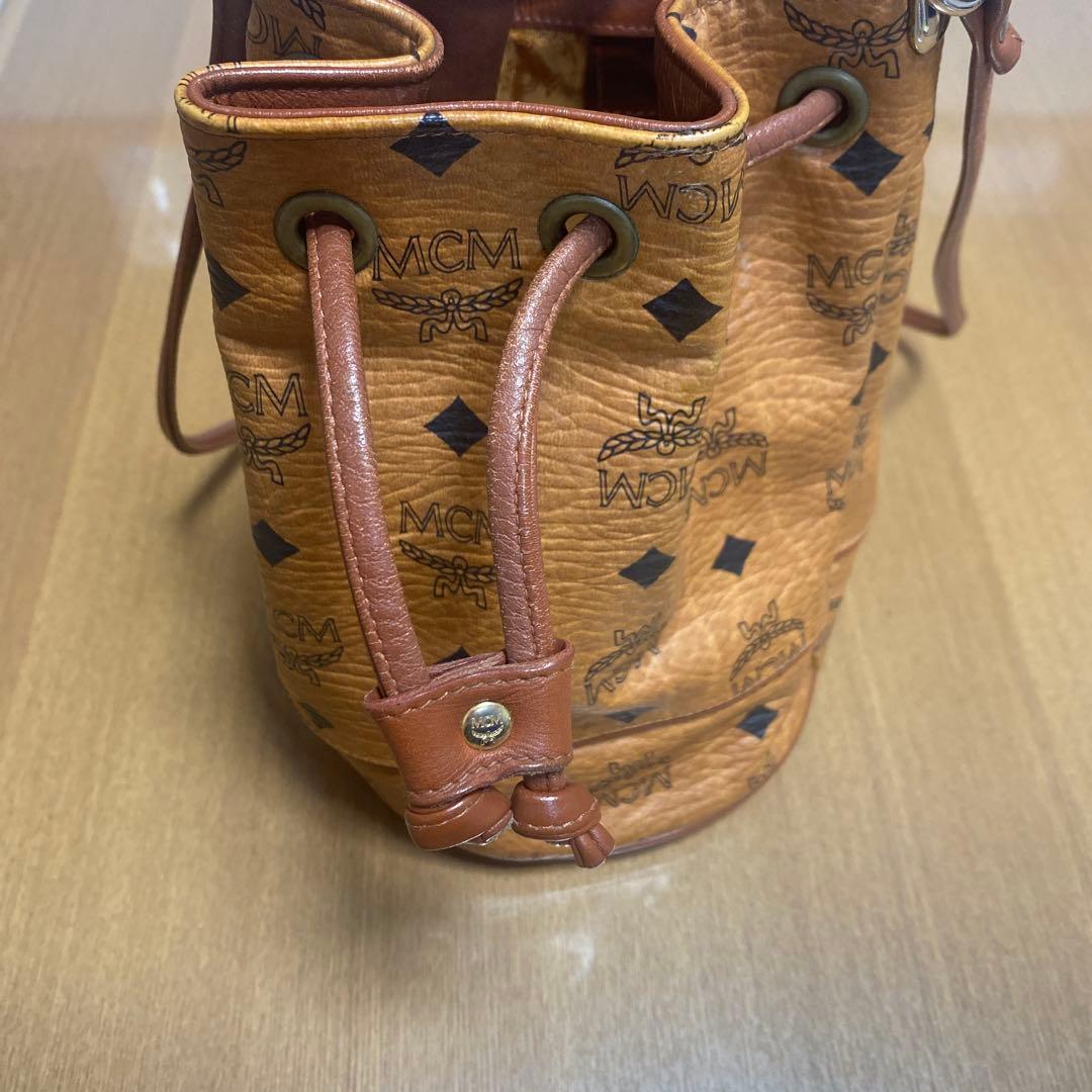 MCM ブラウンレザー 巾着型　バケツ型　ショルダーバッグ