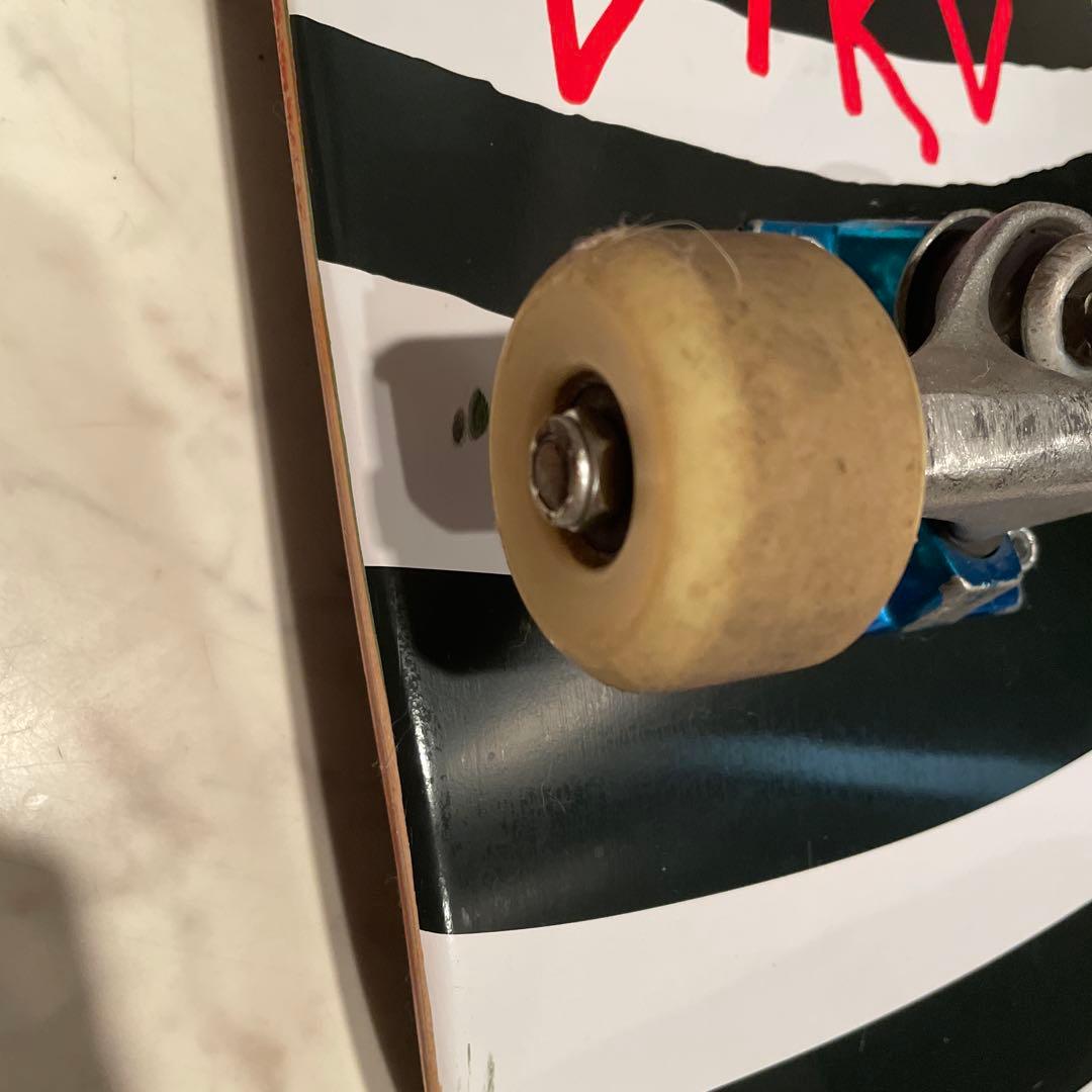 Girl ストライプデザイン スケートボード　おまけつき