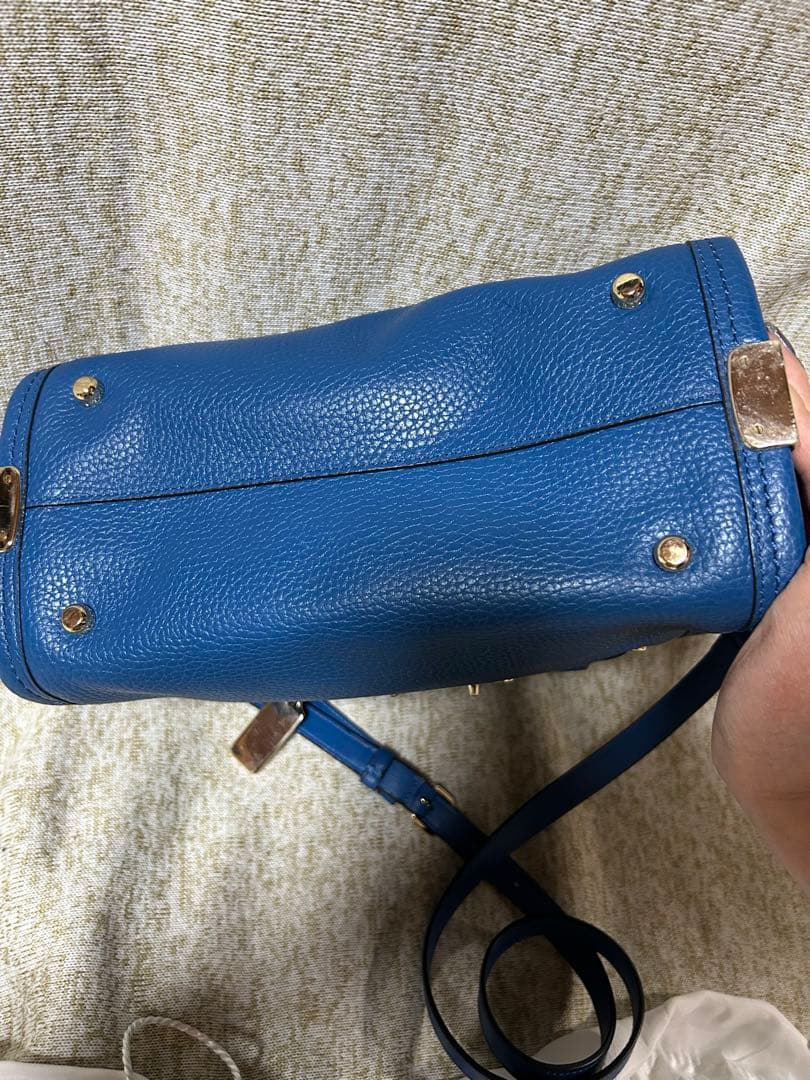 COACH 青 レザーハンドバッグ　(ほぼ未使用)