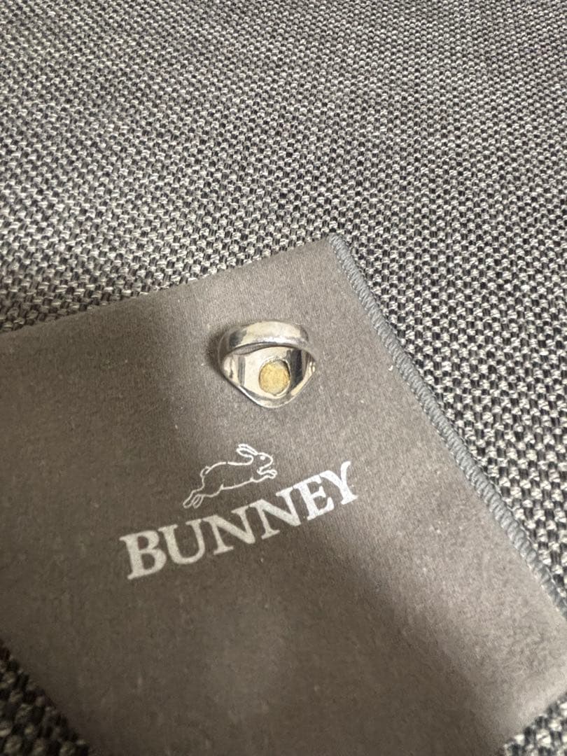 BUNNEY シグネットリング　9ct 925