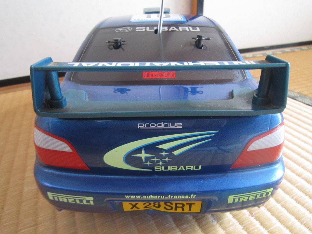 エンジン式 ラジコンカー