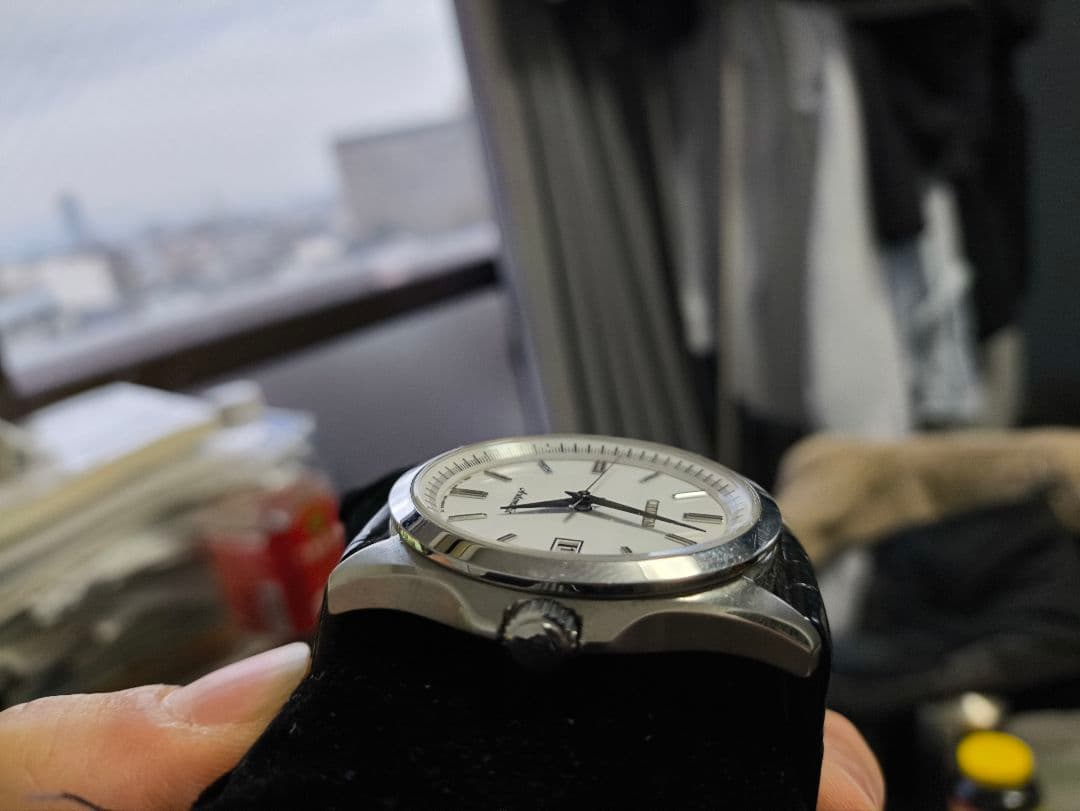 時計 citizen NB1041-17A