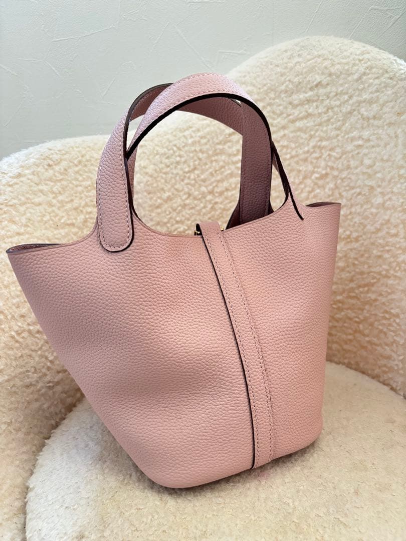 新品未使用レザーバッグ　ピンク