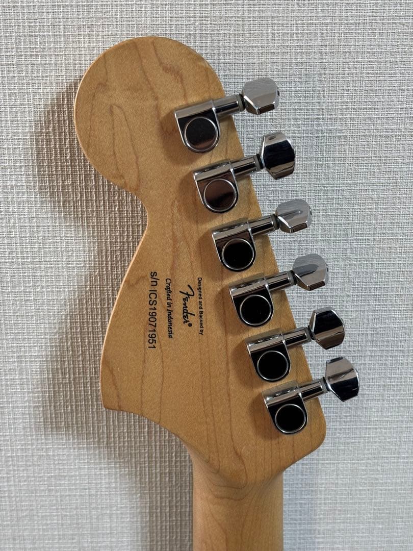 ギター Squier FSR Affinity Stratocaster Blue