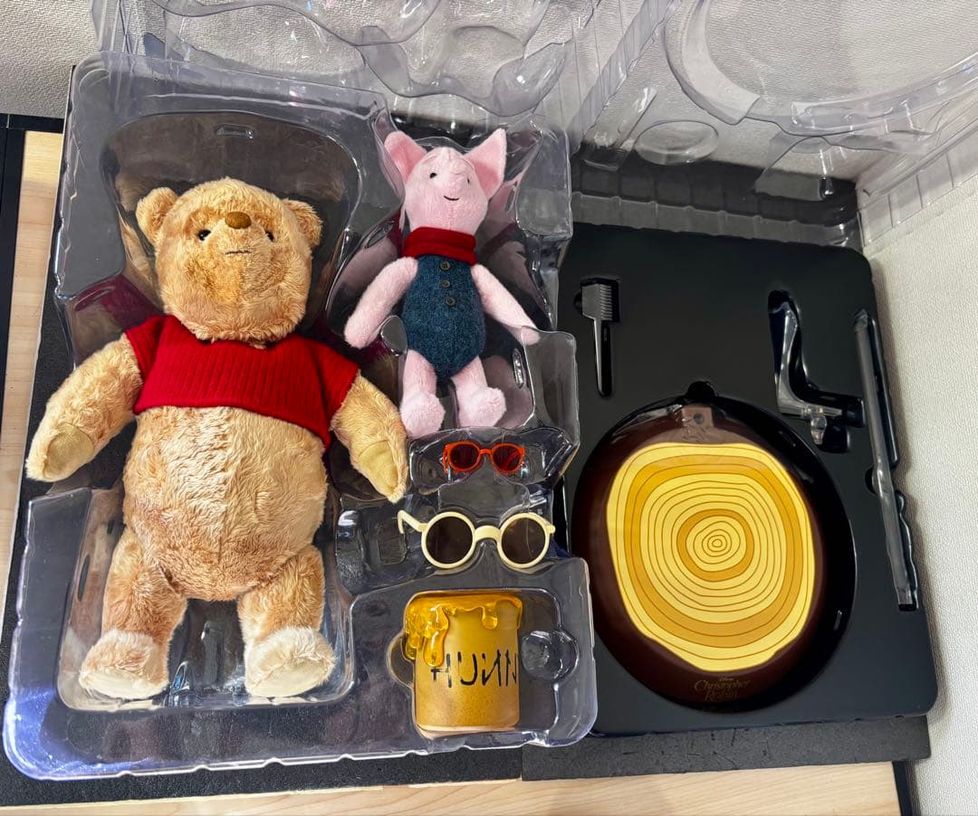 プーと大人になった僕　プー＆ピグレット　２体セット　ホットトイズ　フィギュア