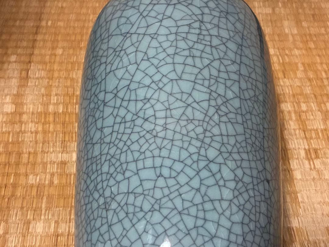 ひび割れ模様の青い花瓶 壺 花入 中国？