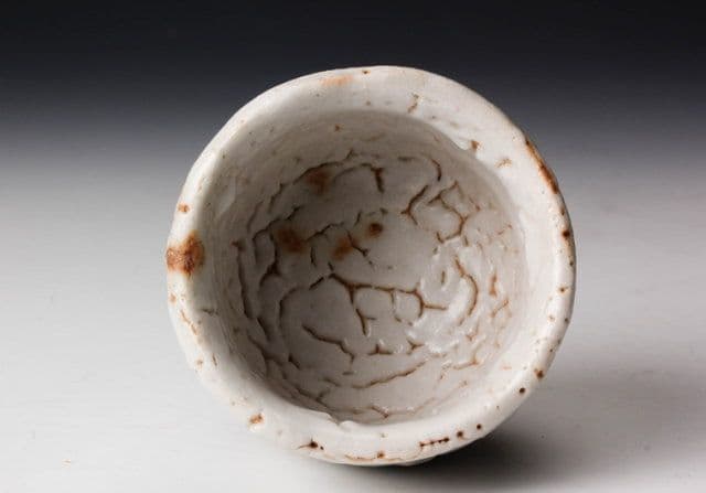 【佳香】玉置保夫 志野ぐい呑 共箱 共布