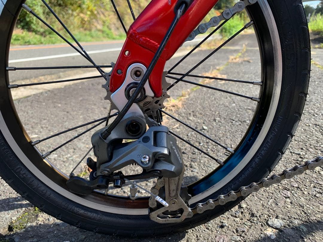 【即乘】送料無料 RENAULT折り畳み自転車 FORGED 3速ミニベロ小径車