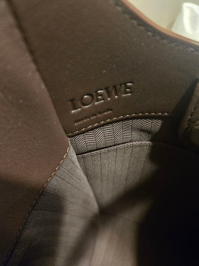 LOEWE ハンモックフリップバッグ