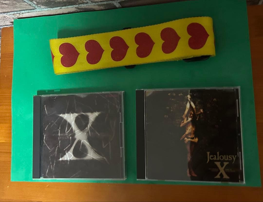 和竜様 ネックはBurny。コンポーネント hideモデル風