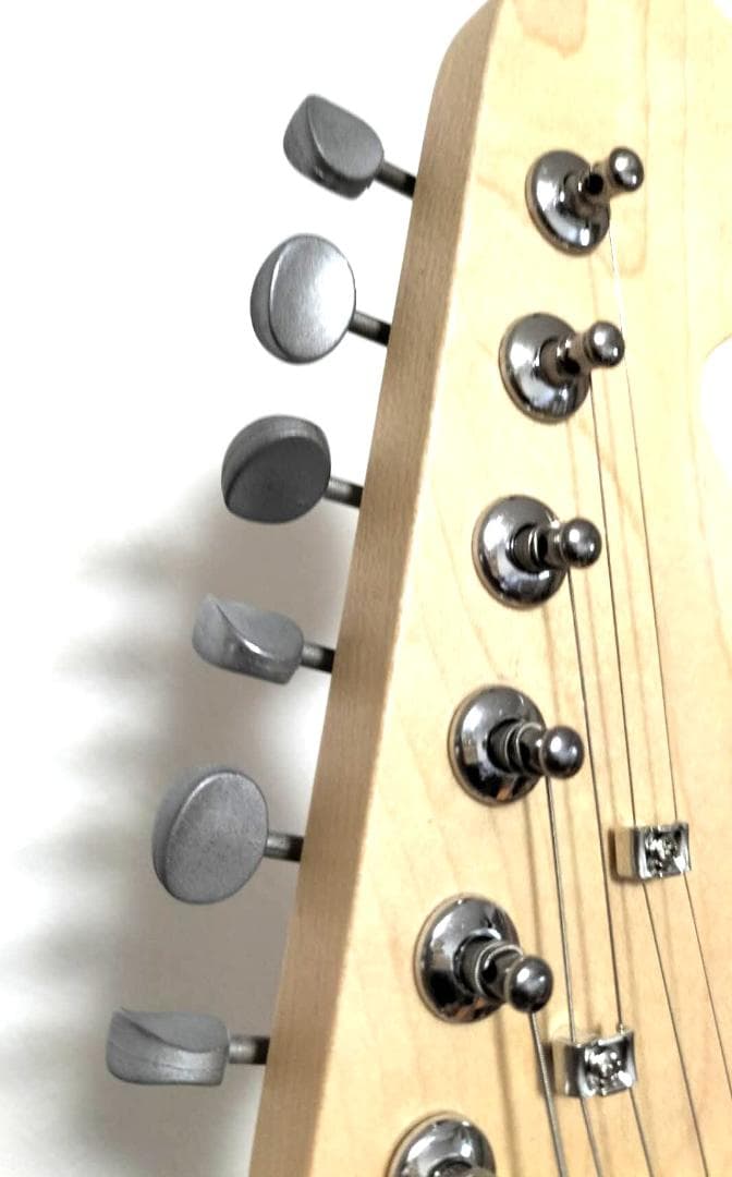 ストラトシンライン①　ハードレリックサーフグリーン　SSH　ステンレスフレット