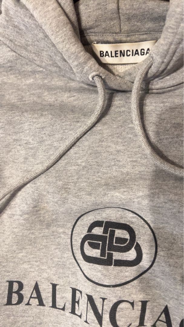 最終値下げ1/25(日)までの出品バレンシアガ!BBパーカーオーバーサイズS美品