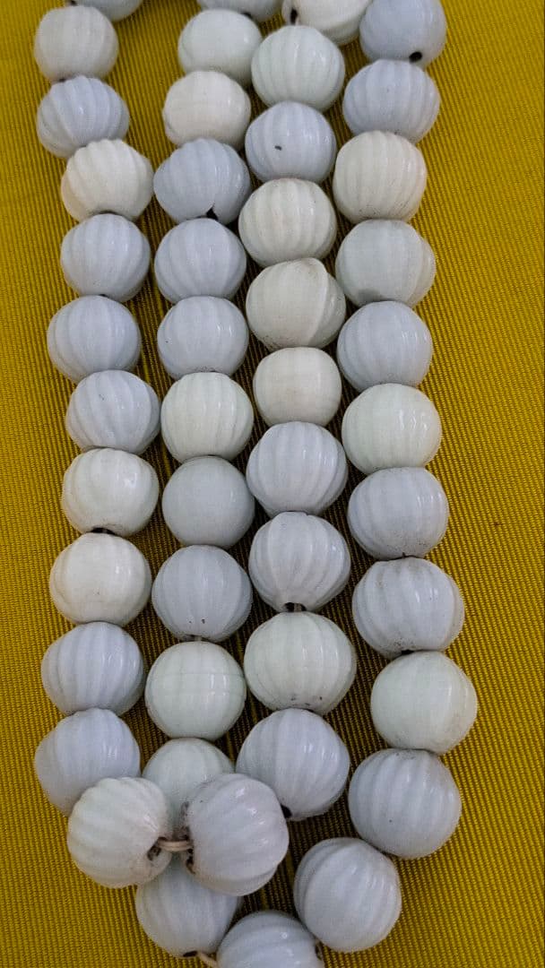 アイヌ玉　首飾り　ガラス玉　アンティーク アイヌ タマサイ ガラス玉 アイヌ玉 アイヌ工芸 首飾り ミカン玉 蜻蛉