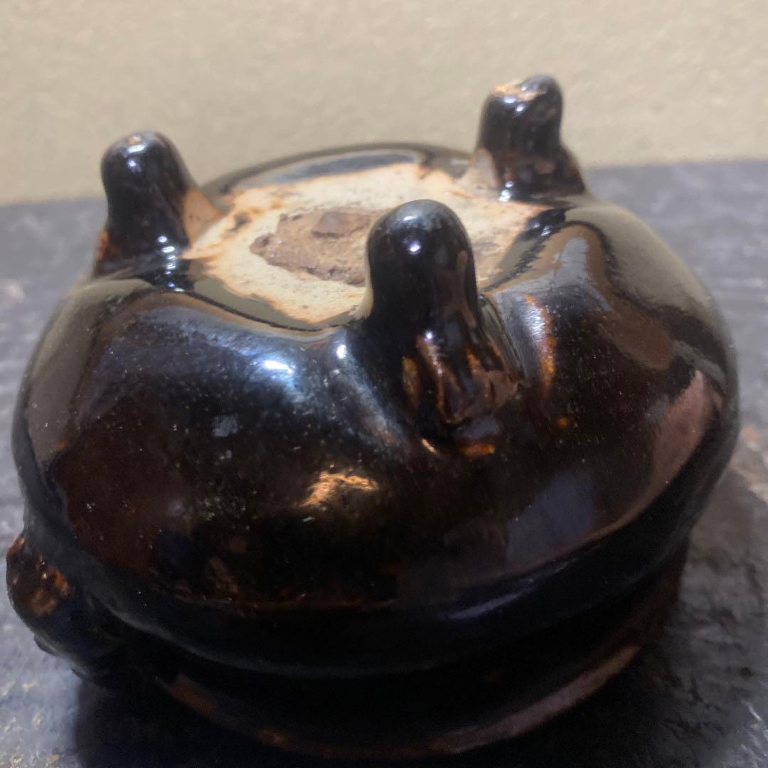 中国古玩 三つ足黒釉香炉7cm11cm 中国古玩 三つ足黒釉