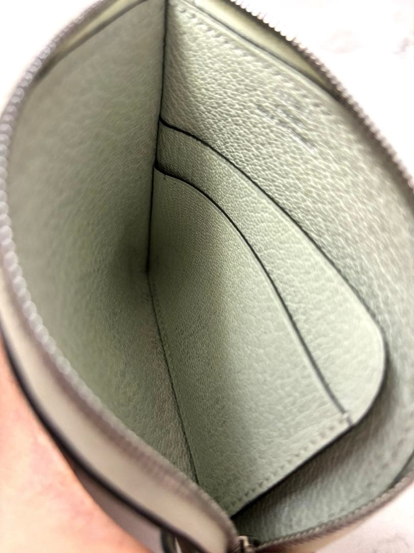 HERMES ケース パドック コンパクト 079230CK