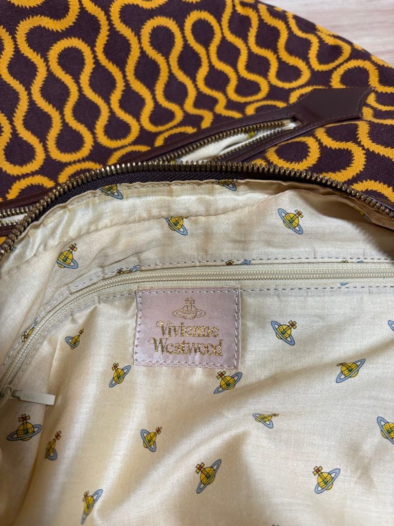 ヴィヴィアンウエストウッド　ヴィンテージスクイグル バナナバッグ　ワンショルダー