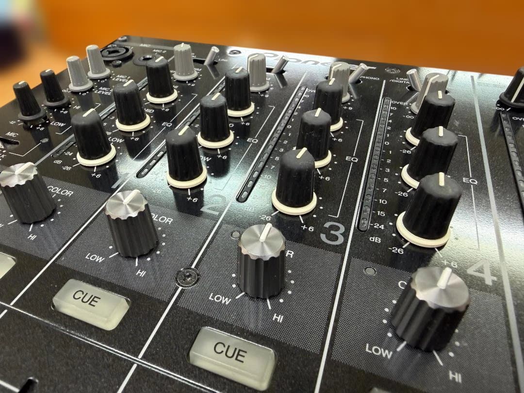 よつおさん専用 / 良品 / Pioneer DJM-800 / 箱付 よつおさん専用