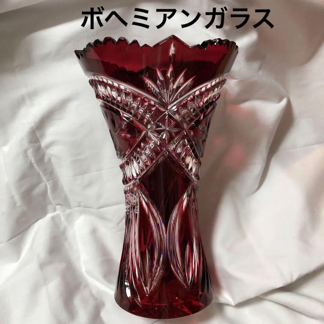 赤いガラスセール 未使用】 水差し セット 木箱付き ピッチャー デキャンタ 赤 ガラス