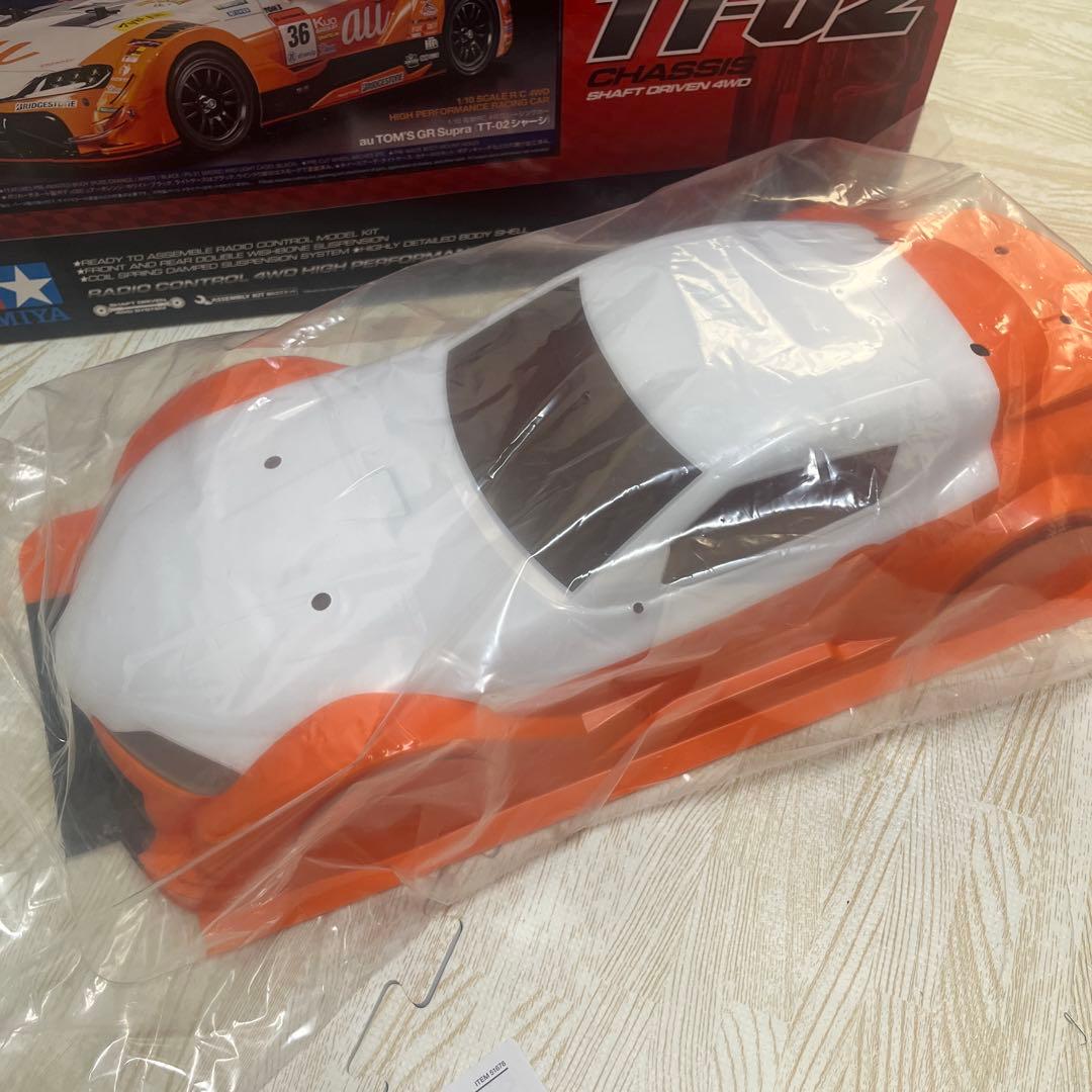 タミヤ 1/10 au TOM'S GR Supra 塗装済みボディ　 未使用