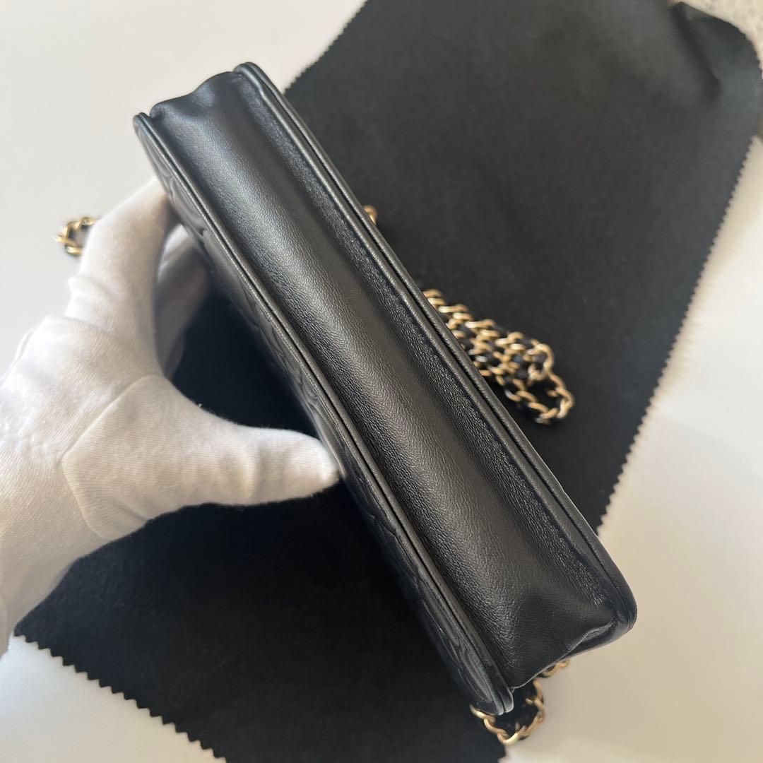 【匂いなし】シャネル/チェーンウォレット/カメリア/ギャランティカード付/表参道