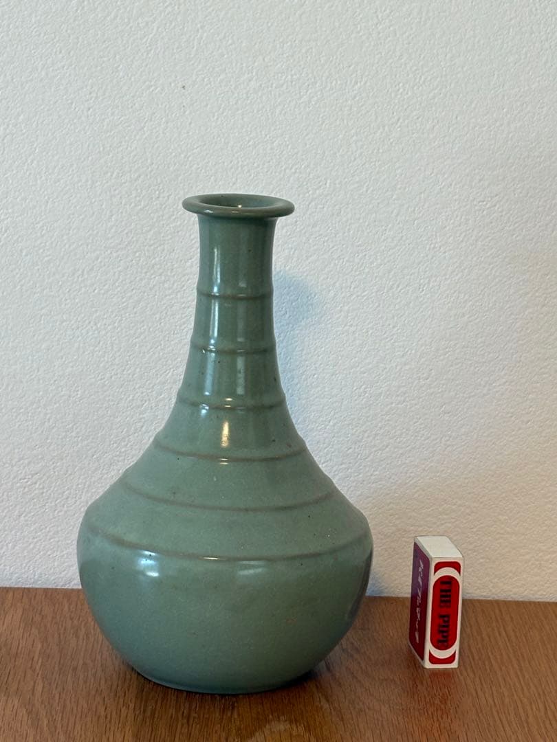 青緑色の陶器花瓶25-10