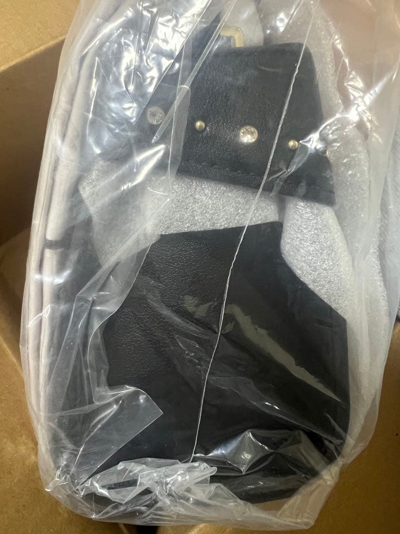 CELFORD（セルフォード） ビジュースタッズポシェット　ブラック