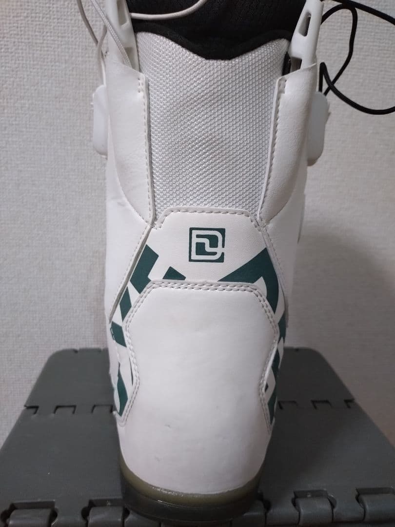 スノーボード DEELUXE TEAM ID LARA 25.5cm