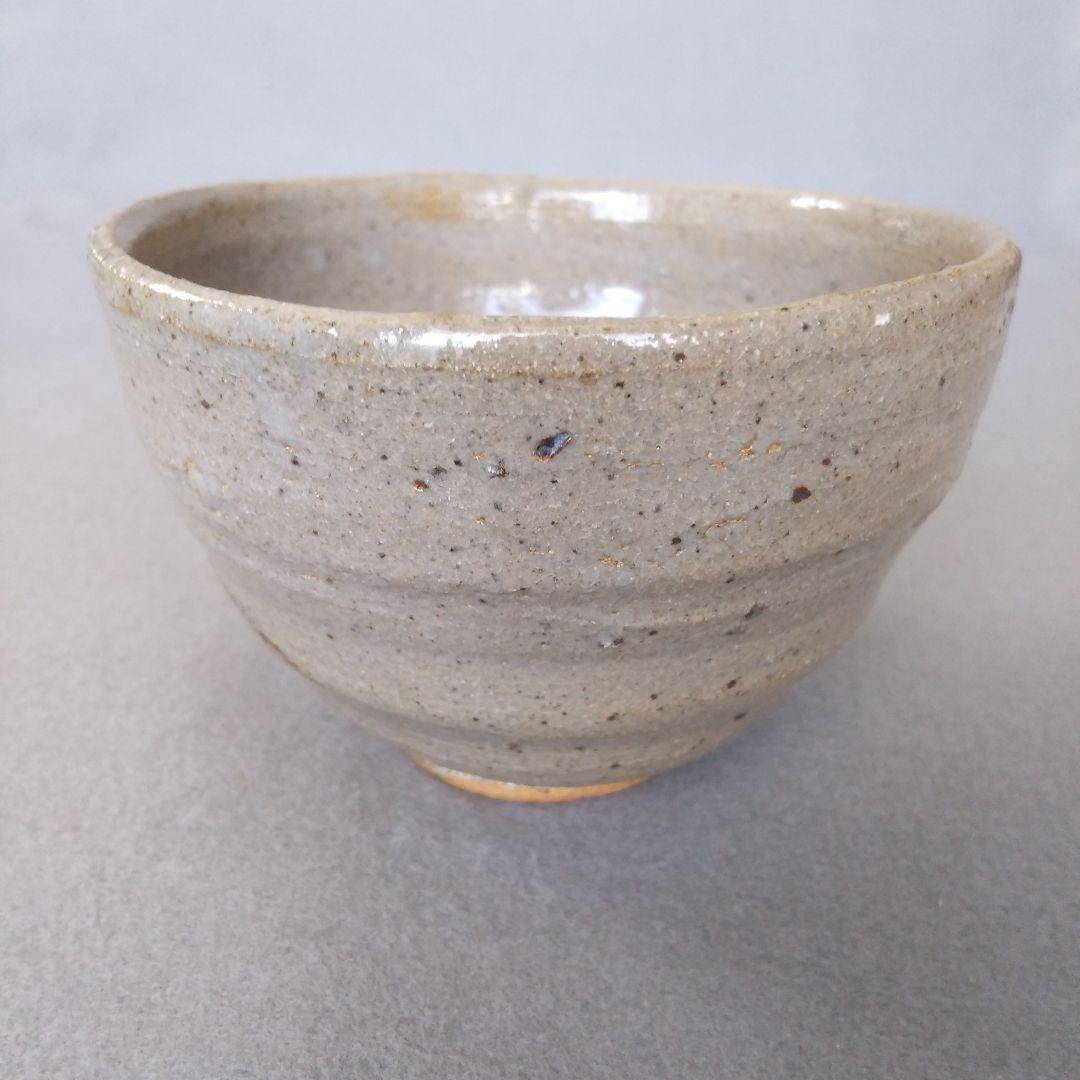 西岡小十　氏作　絵唐津茶碗　唐津焼　合わせ箱付き