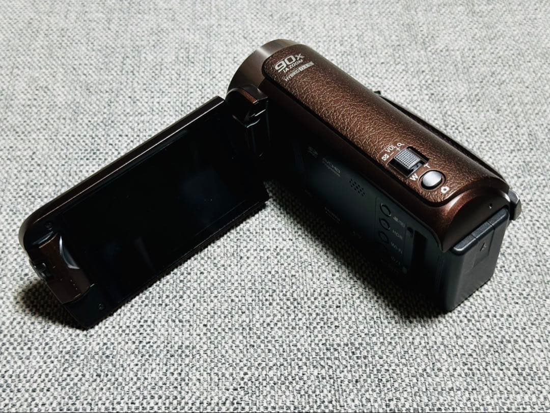 Panasonic デジタルビデオカメラ HC-W585M