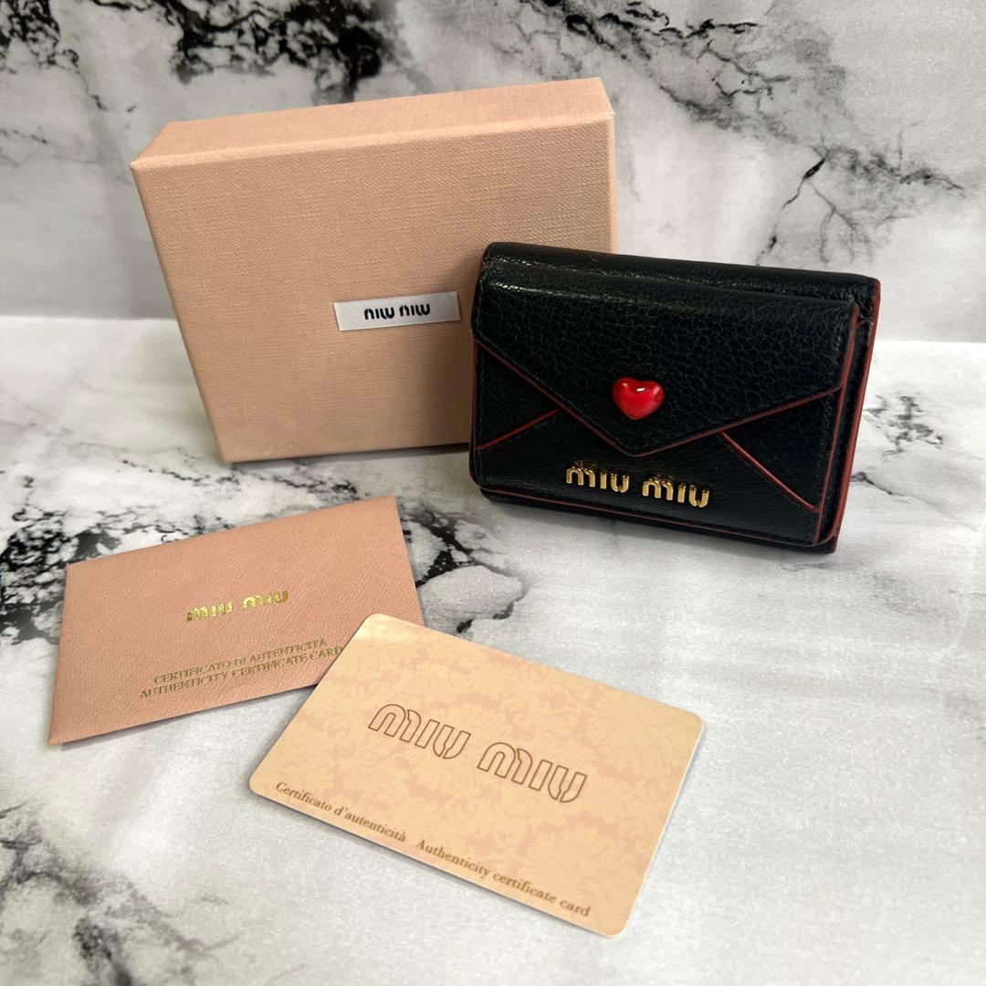 一 番 安いレディース - ミュウミュウ 三つ折り財布 マドラス ハート