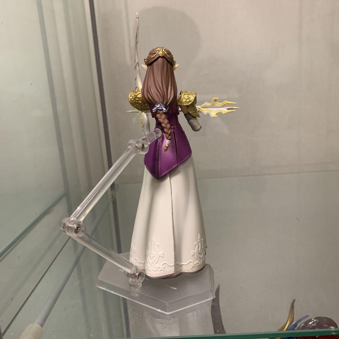 figma ゼルダの伝説 ゼルダ&リンク トワイライトプリンセスver 1円