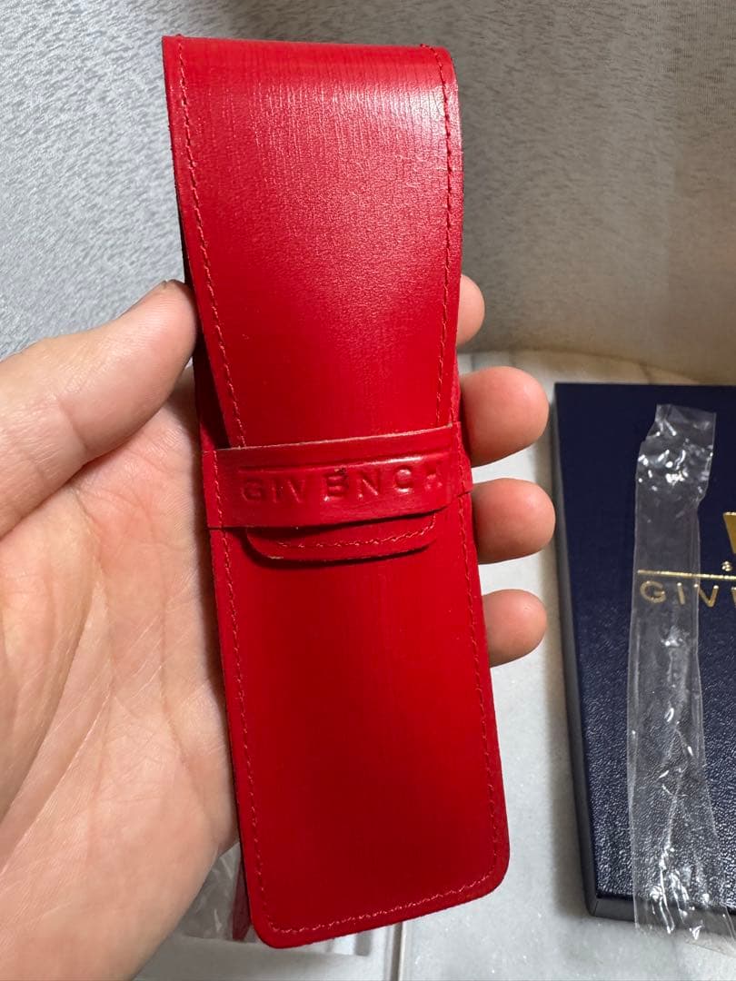 Givenchy 記念ギフトセット 赤＆緑 未使用保存品
