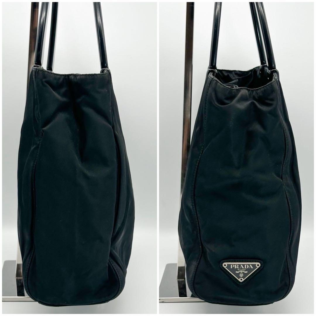 プラダ ナイロン ハンドバッグ ブラック ヴィンテージ アーカイブ
