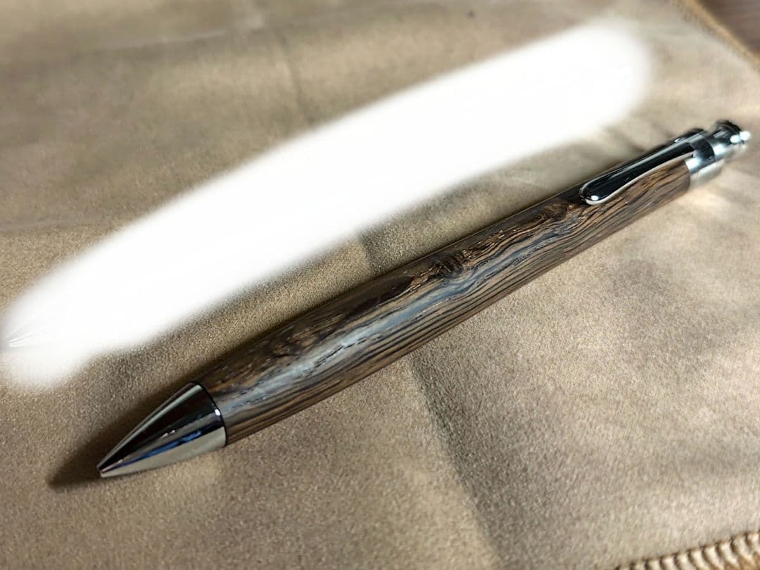 エバードロー黒 ステッドラーレグ カランダッシュピンク＆黒 パーカー