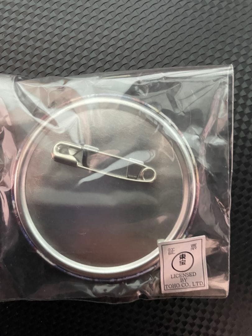 早い者勝ち ウマ娘 缶バッジ ダイワスカーレット 希少品