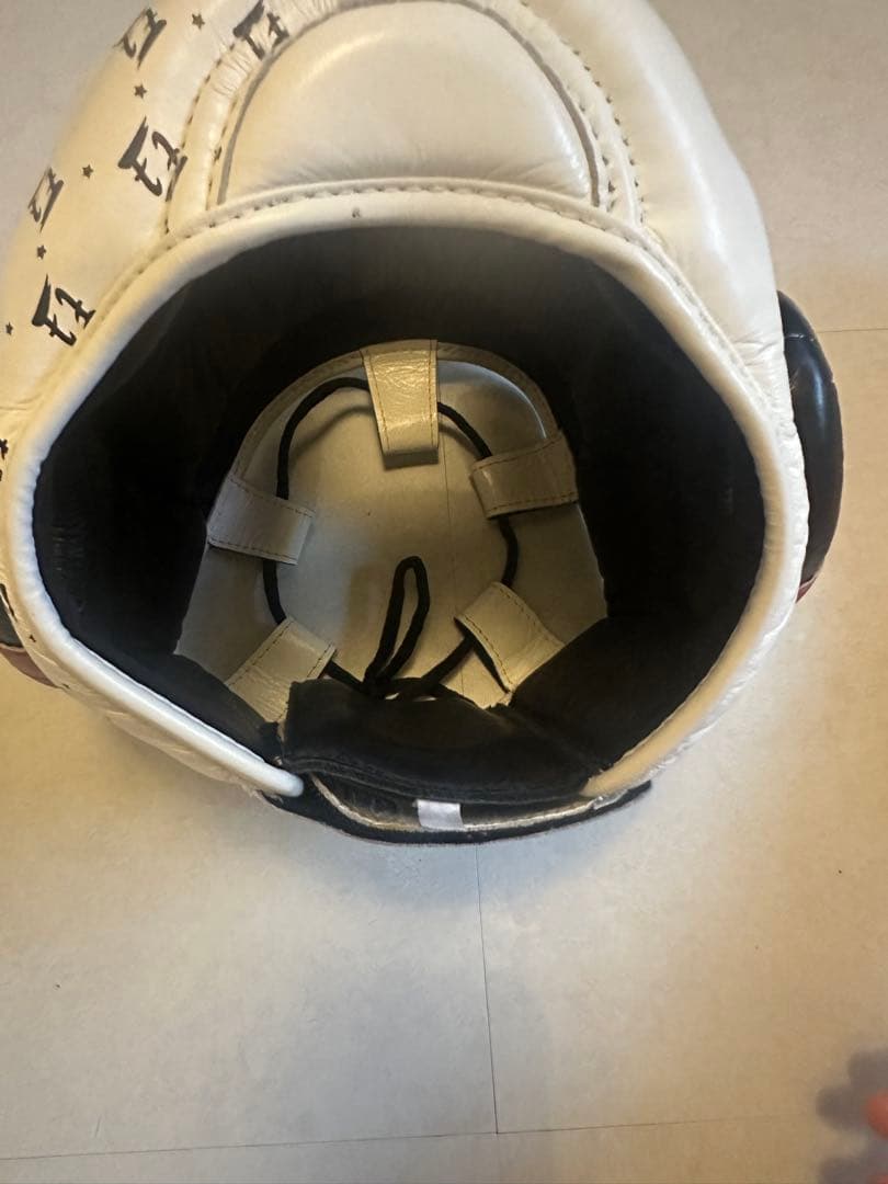 Fairtex ボクシングヘッドギア Lサイズ ホワイト ボクシングFairtex