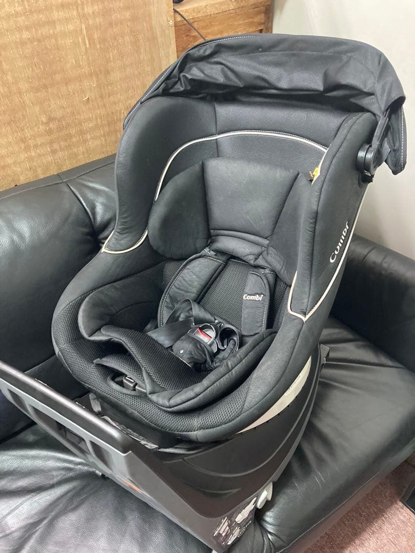 綺麗★コンビ チャイルドシート クルムーヴ ISOFIX エッグショック付き