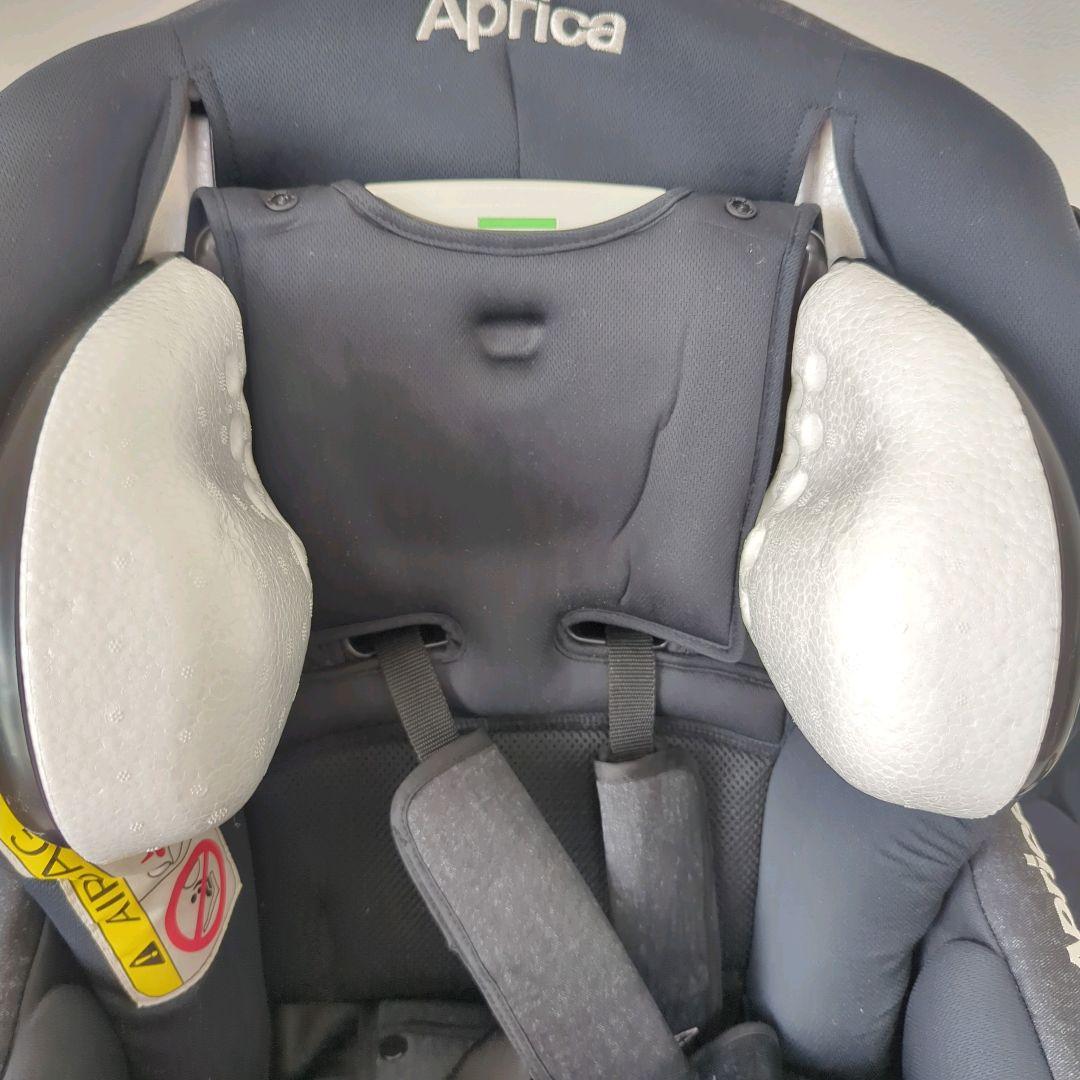 美品 Aprica アップリカ フラディアグロウ ピュアブラック ISOFIX