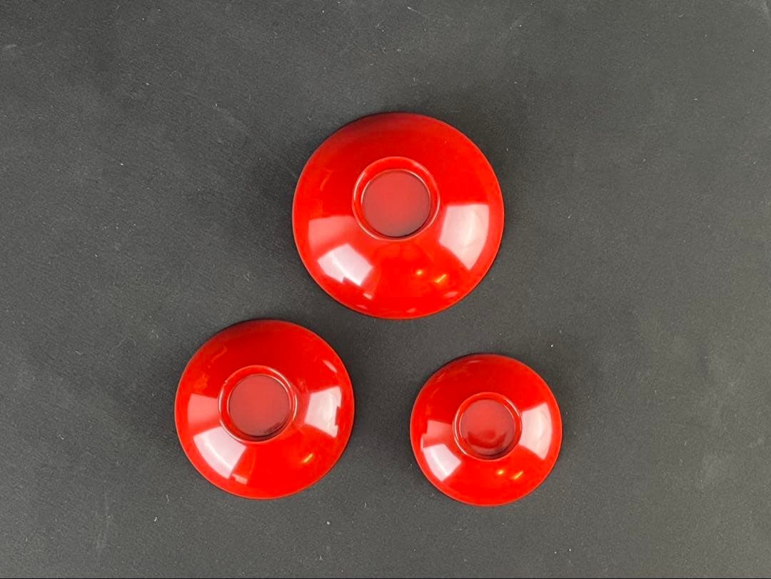 朱塗 屠蘇器・重箱セット 木製漆器 松竹梅 沈金 縁起柄 長寿 共箱