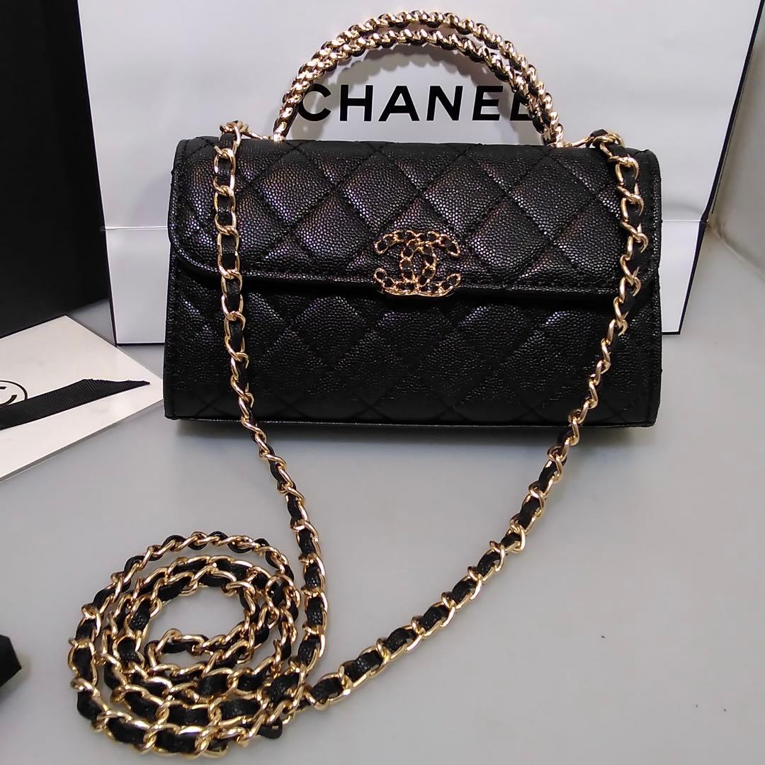 CHANEL(シャネル)ノベルティ　ブラック ショルダーバッグ　ブラックシャドー