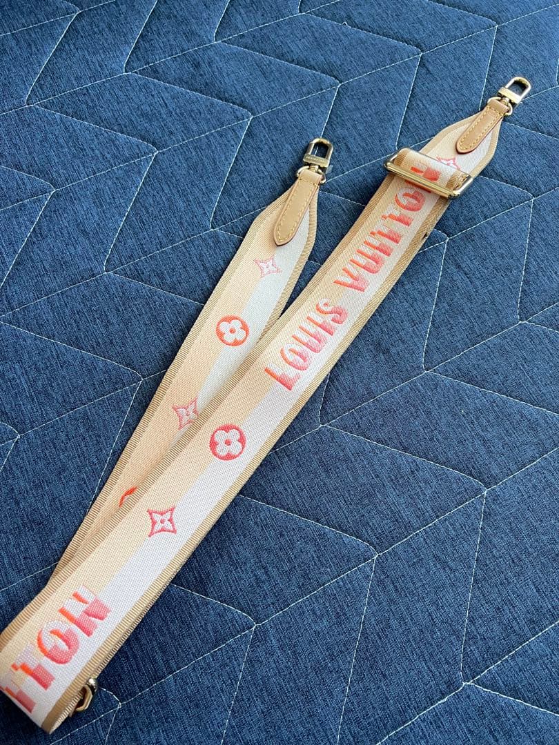 Louis Vuitton ベージュ ストラップの通販はau PAY マーケット - 輸入