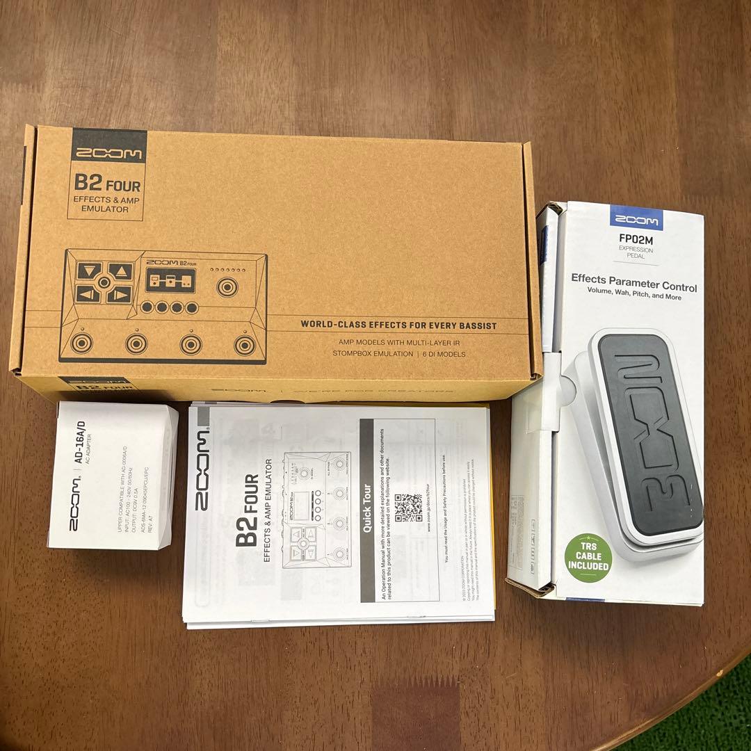 ZOOM B2 Four ベースエフェクター+ボリュームペダル