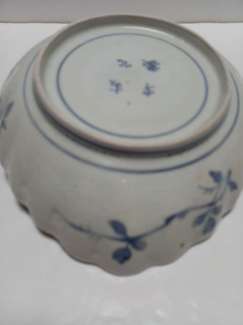 骨董　貝形皿　染付　正化年製　貫入